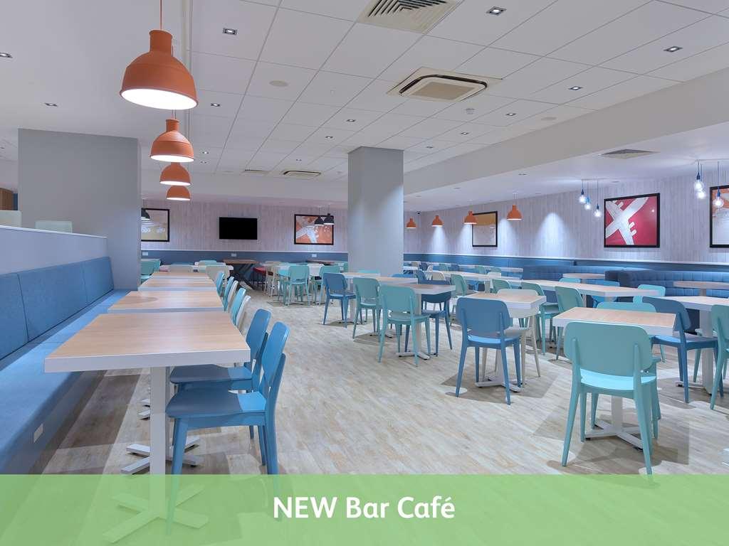 Mercure London Gatwick Airport Horley Restoran foto