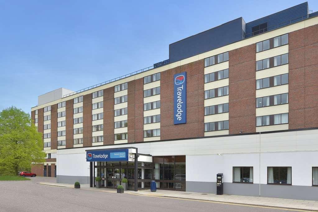 Mercure London Gatwick Airport Horley Bagian luar foto