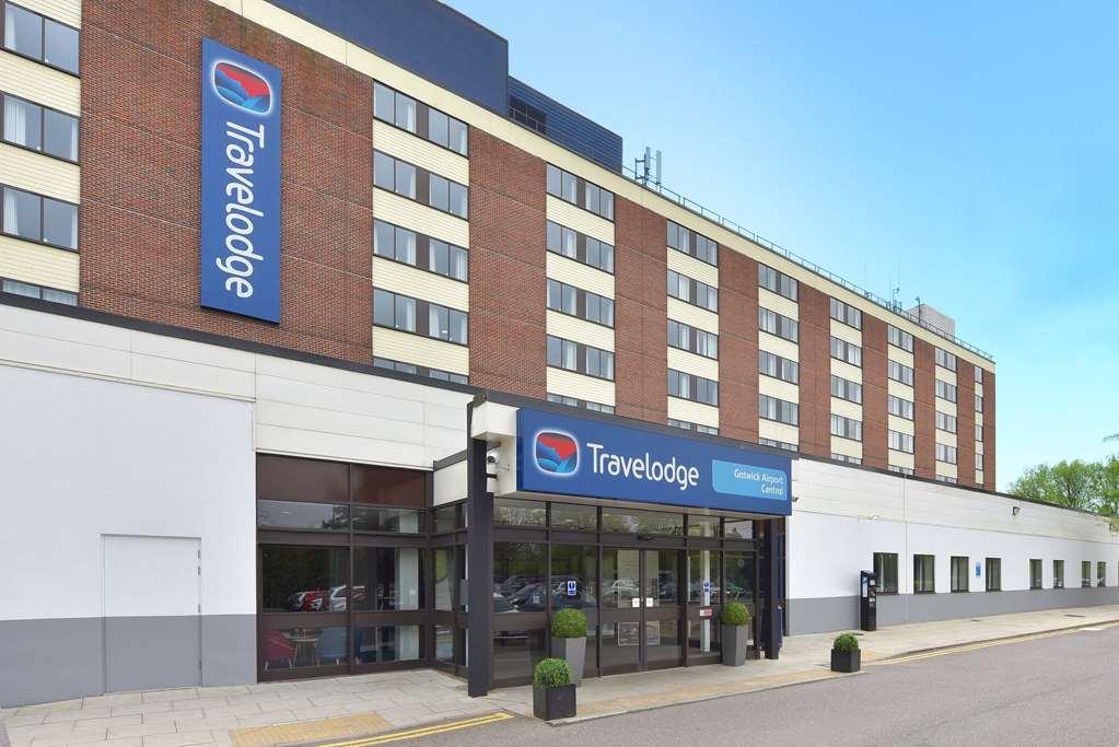 Mercure London Gatwick Airport Horley Bagian luar foto
