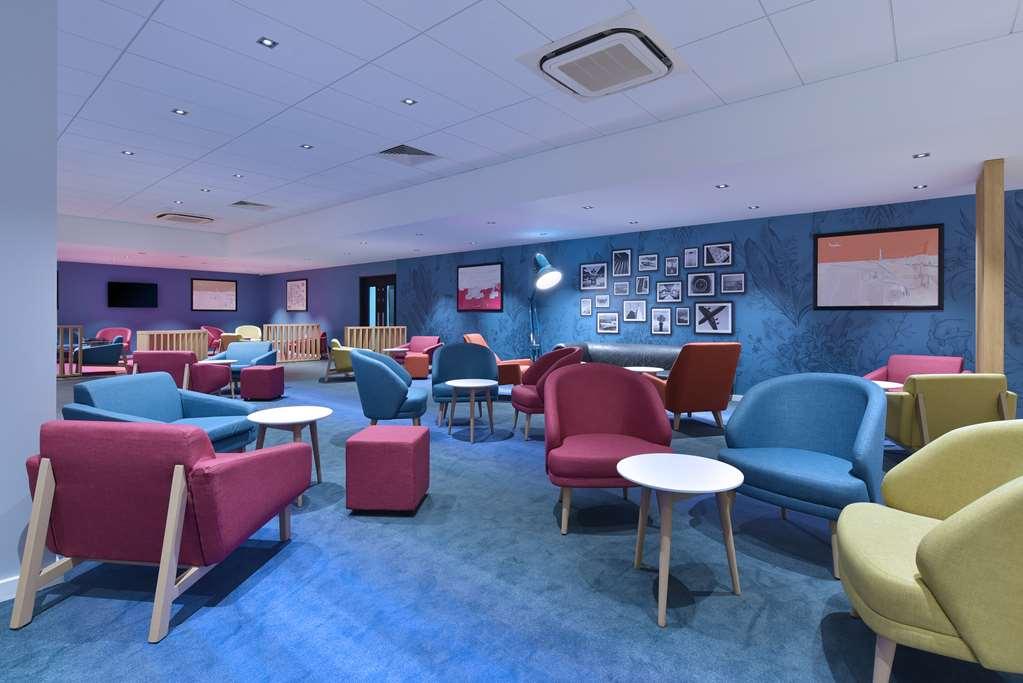 Mercure London Gatwick Airport Horley Restoran foto