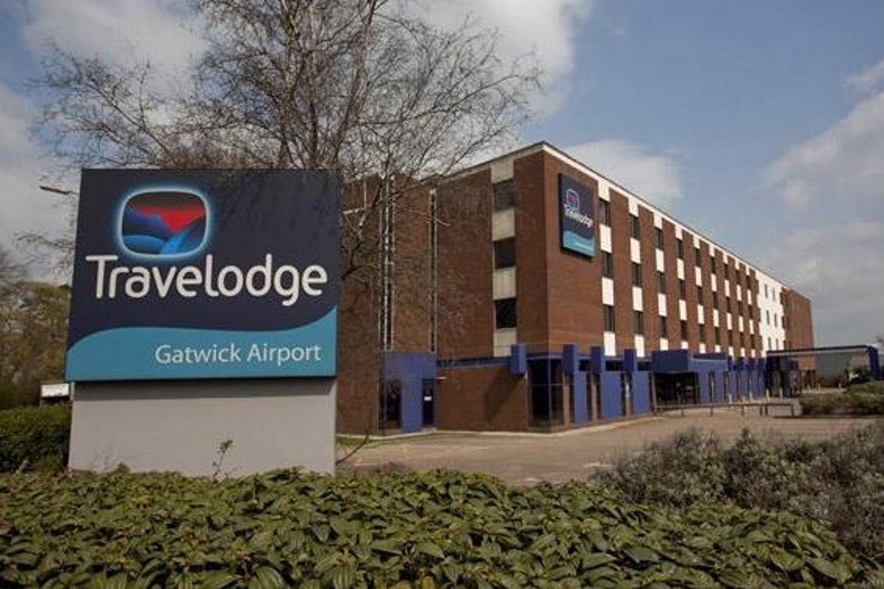 Mercure London Gatwick Airport Horley Bagian luar foto